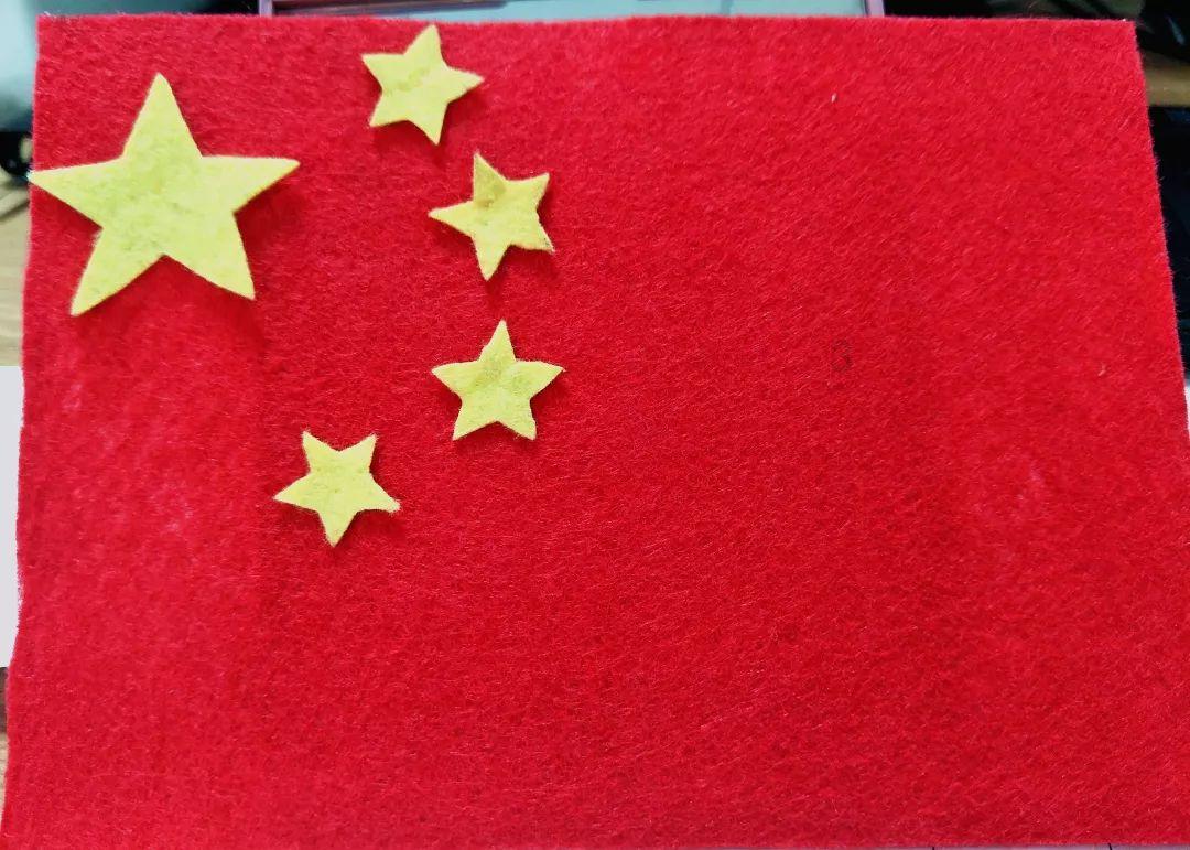 女生被偷拍了怎么办？游戏画面